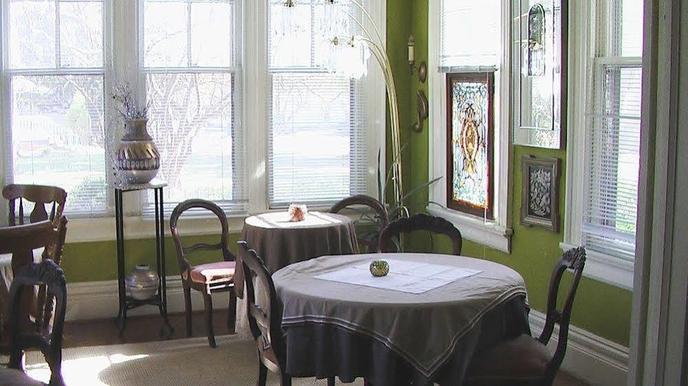 Chester Inn Upon Moon River Plantation מראה חיצוני תמונה